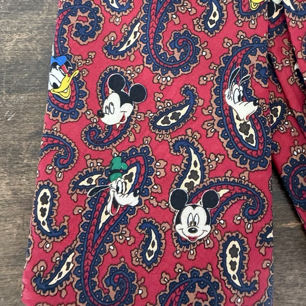 Vintage Disney Novelty Tie Mickey Mouse Donald Duck Paisley Balancine USA
